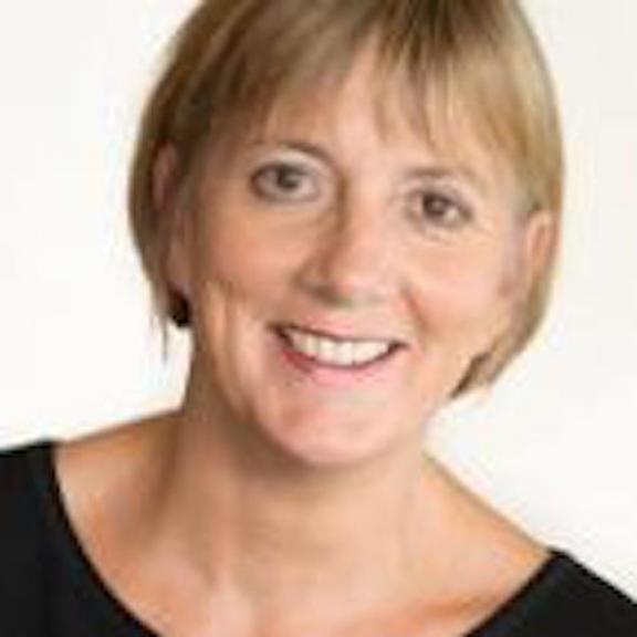 Picture of Julie Sinnamon